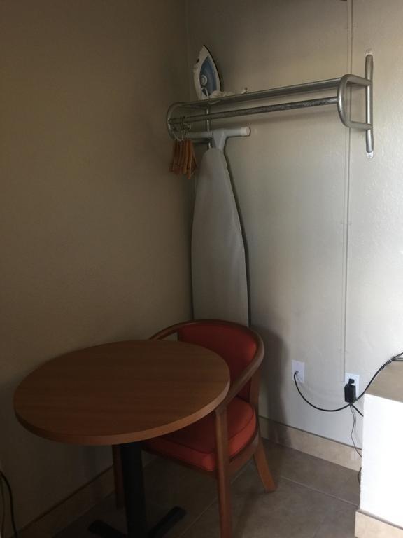 Campbell Motel Коко Екстер'єр фото