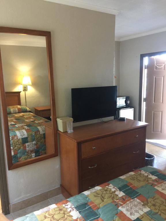Campbell Motel Коко Екстер'єр фото